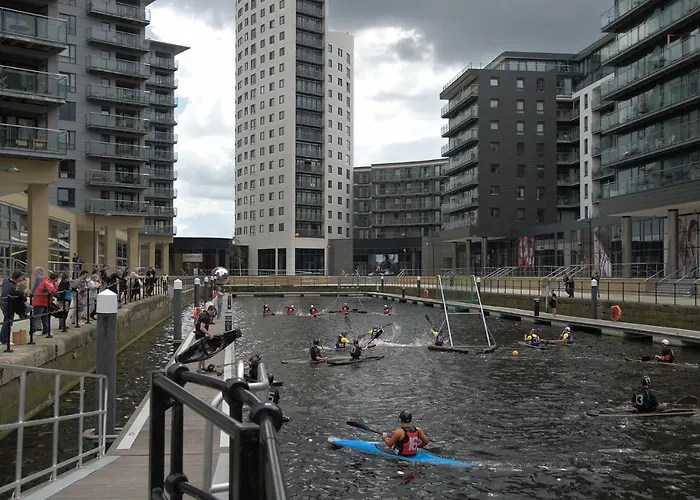 Sugarhill Leeds Docks