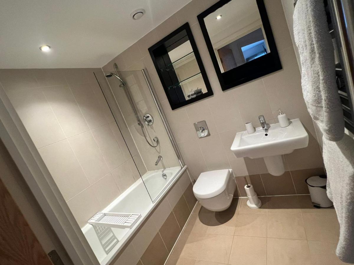 Sugarhill Leeds Docks Apartment Leeds (West Yorkshire)